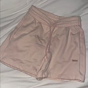 aritzia tna cozy fleece boyfriend shorts pink sz xxs